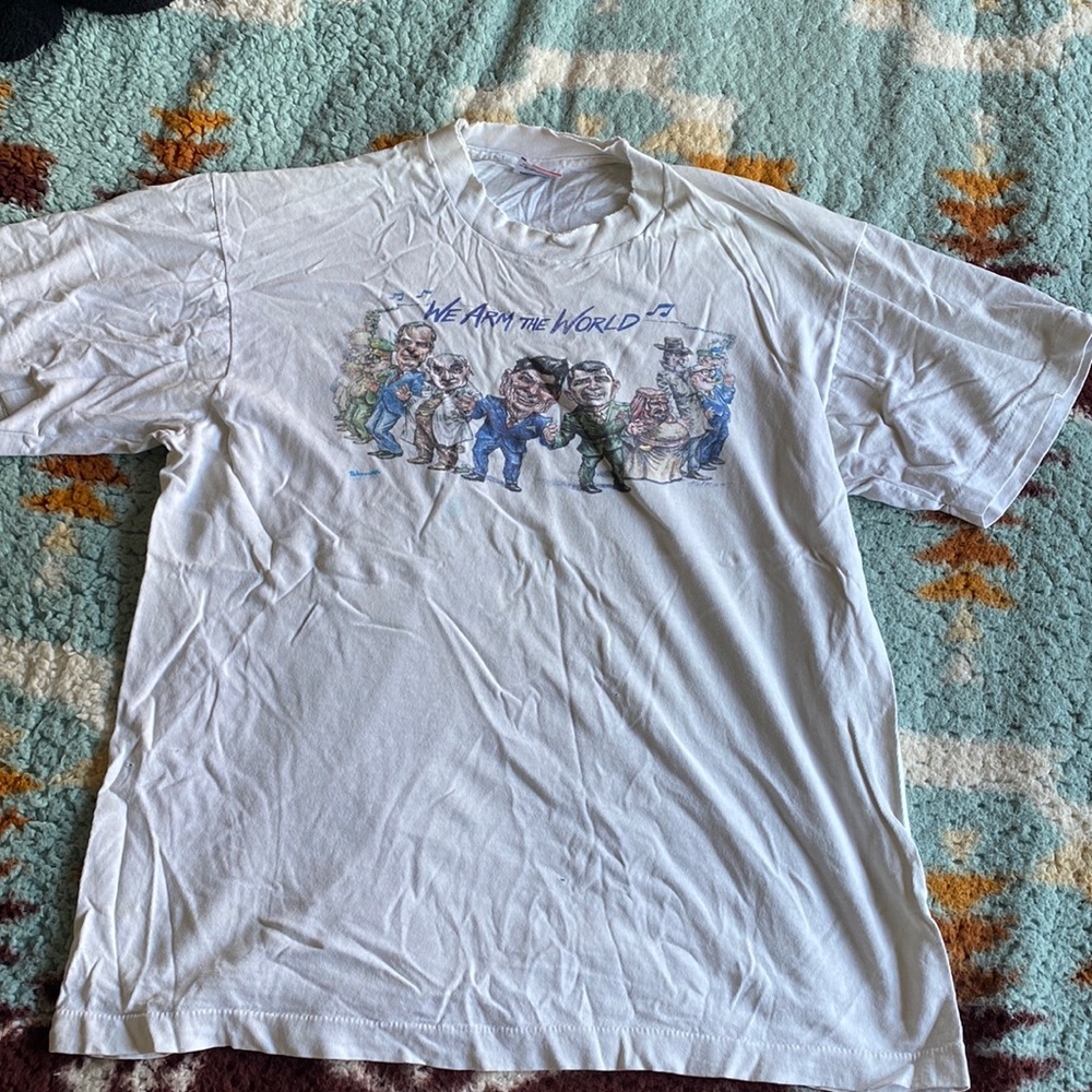 Vintage single stitch 90s shirt